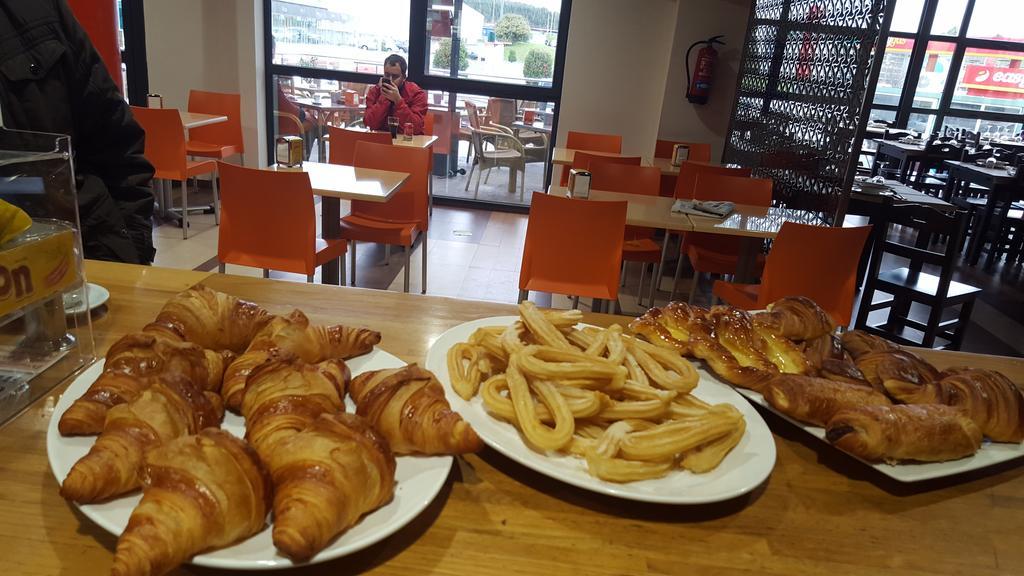 Hotel La Posada De Roces Gijón Eksteriør bilde