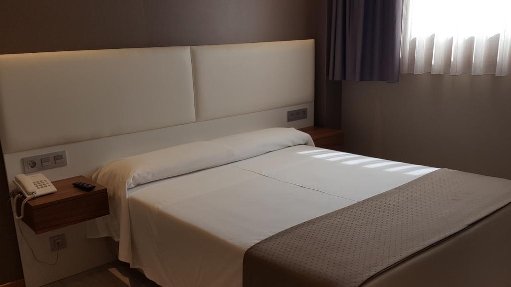 Hotel La Posada De Roces Gijón Eksteriør bilde
