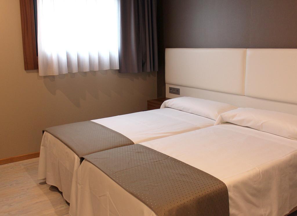 Hotel La Posada De Roces Gijón Eksteriør bilde
