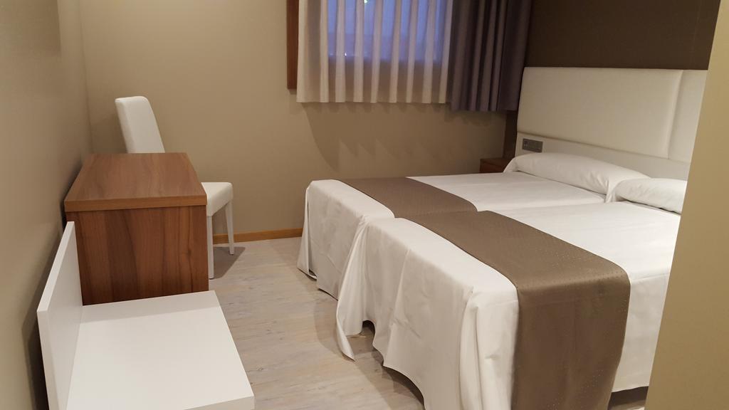Hotel La Posada De Roces Gijón Eksteriør bilde