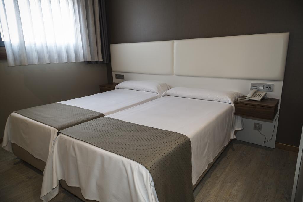 Hotel La Posada De Roces Gijón Eksteriør bilde