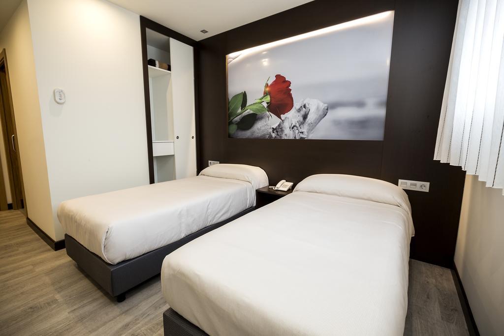Hotel La Posada De Roces Gijón Eksteriør bilde