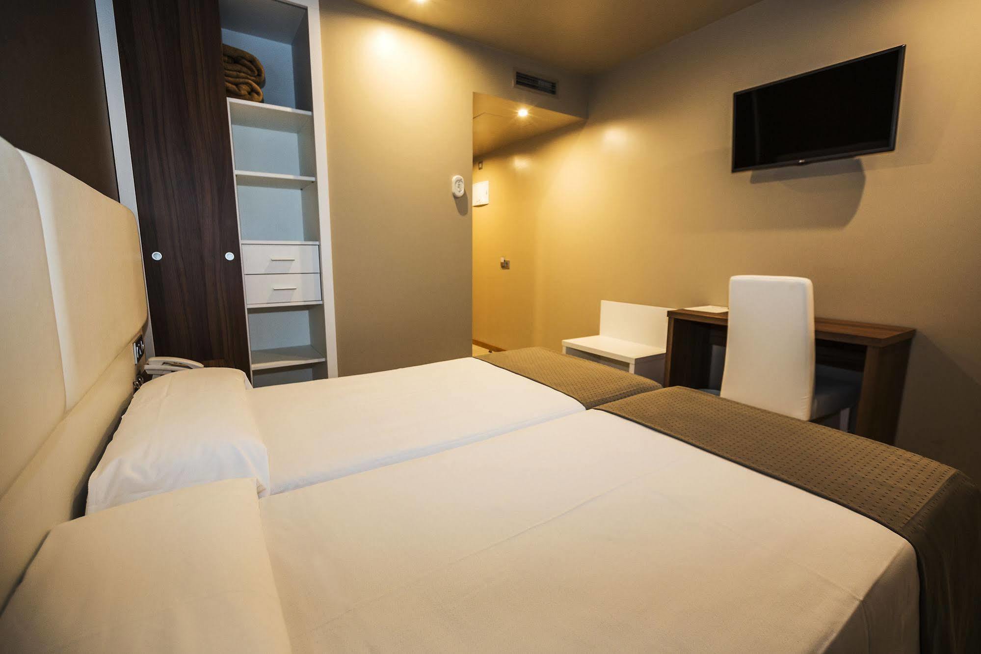 Hotel La Posada De Roces Gijón Eksteriør bilde