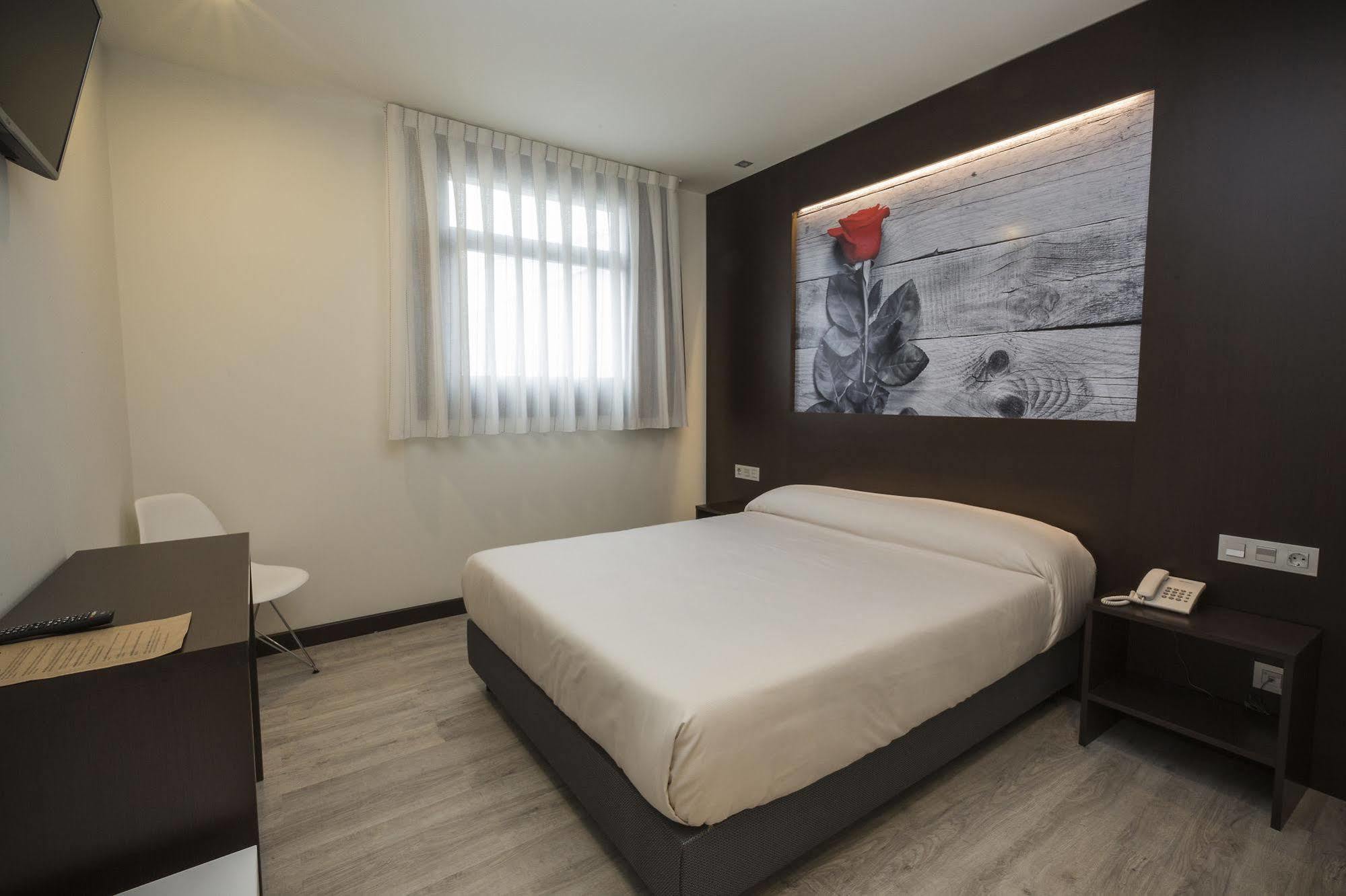 Hotel La Posada De Roces Gijón Eksteriør bilde